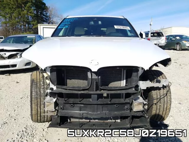 5UXKR2C58J0Z19651_9.webp
