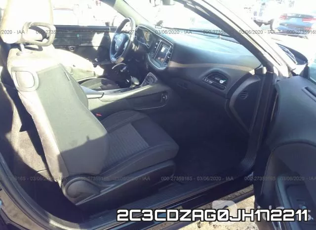 2C3CDZAG0JH172211_5.webp