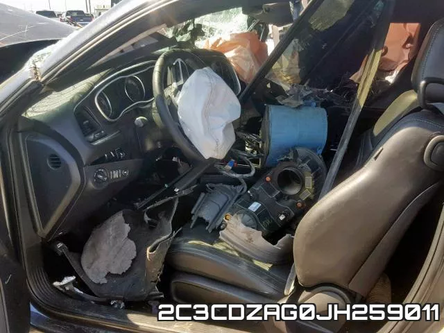 2C3CDZAG0JH259011_5.webp