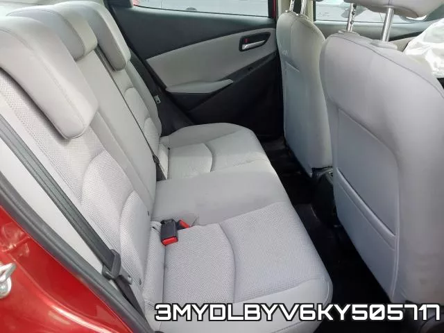 3MYDLBYV6KY505717_6.webp
