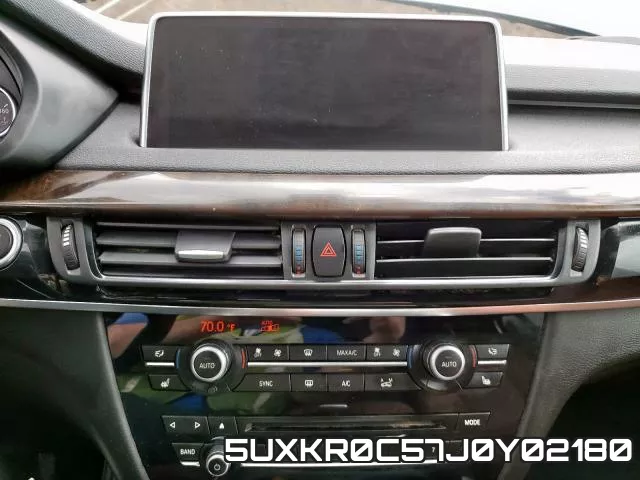 5UXKR0C57J0Y02180