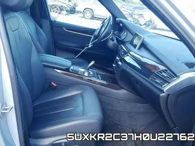 5UXKR2C37H0U22762_5.webp