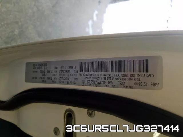 3C6UR5CL7JG327414_10.webp
