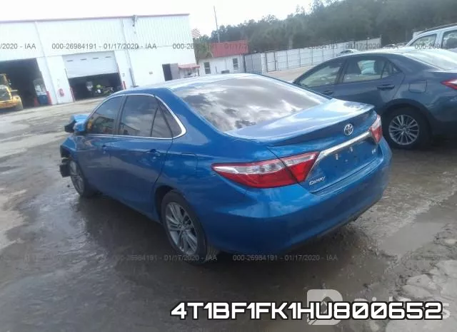 4T1BF1FK1HU800652_3.webp
