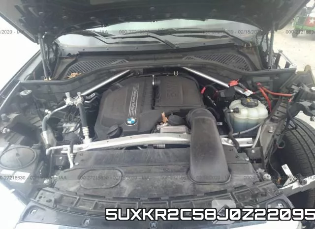 5UXKR2C58J0Z22095_10.webp
