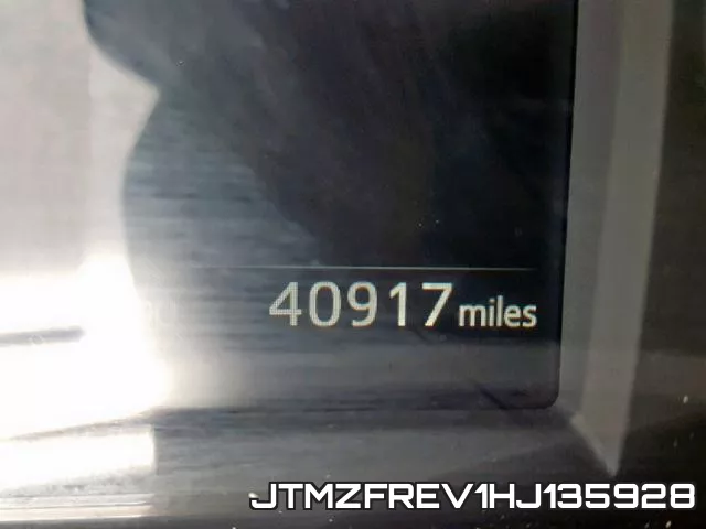 JTMZFREV1HJ135928_8.webp