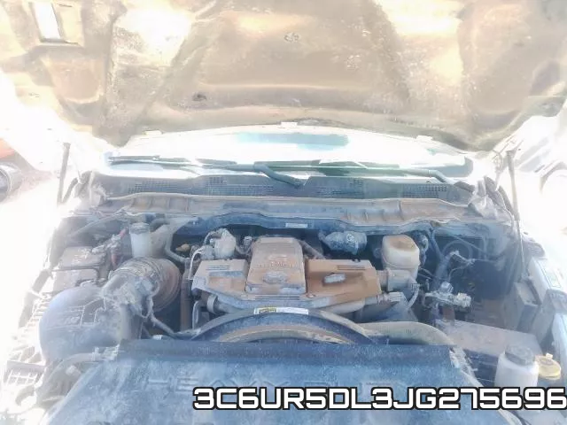 3C6UR5DL3JG275696_7.webp
