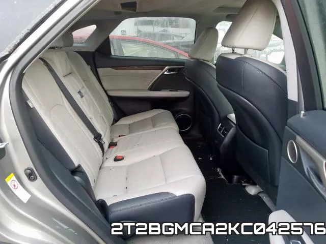 2T2BGMCA2KC042576_6.webp