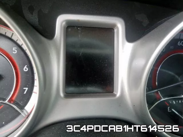 3C4PDCAB1HT614526_8.webp