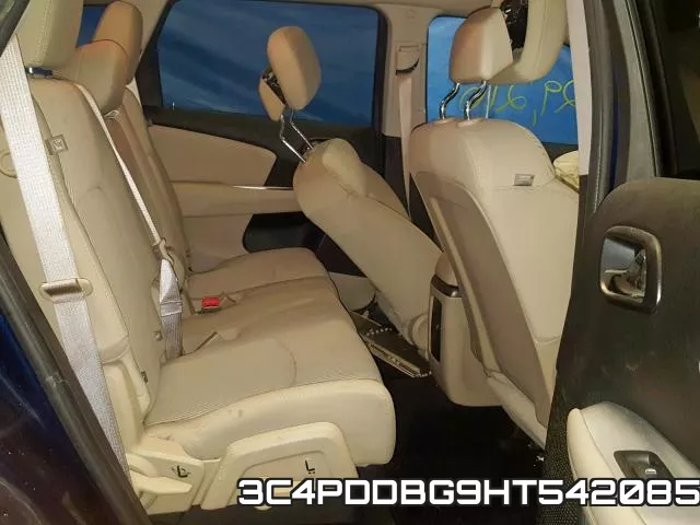 3C4PDDBG9HT542085_6.webp