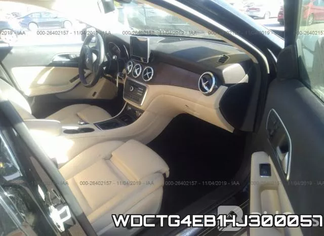 WDCTG4EB1HJ300057_5.webp