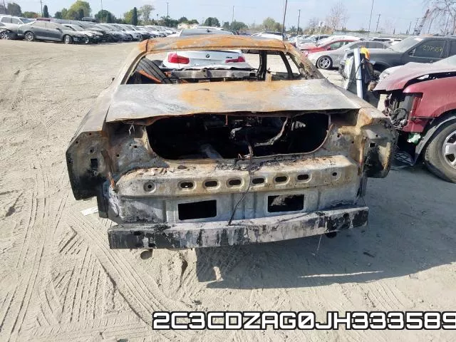 2C3CDZAG0JH333589_10.webp