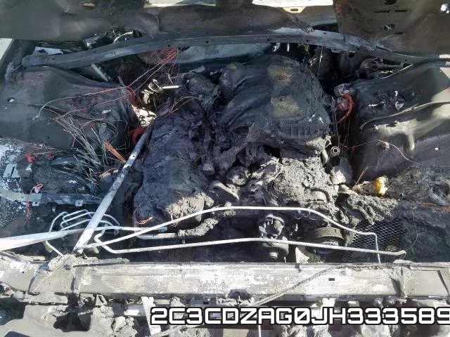 2C3CDZAG0JH333589_7.webp