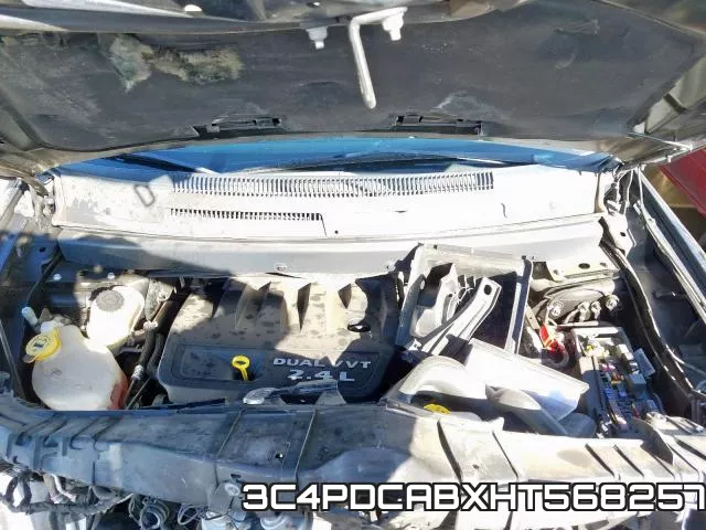 3C4PDCABXHT568257_7.webp