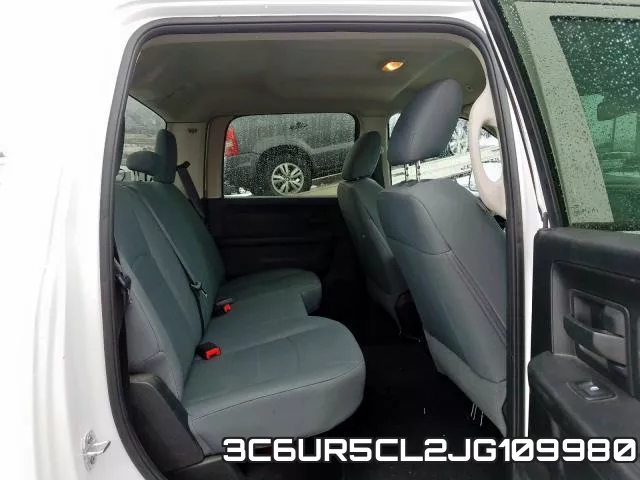 3C6UR5CL2JG109980_6.webp
