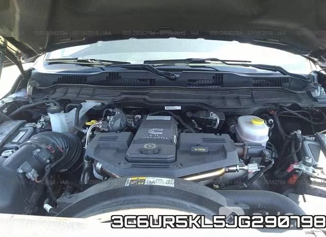 3C6UR5KL5JG290798_10.webp