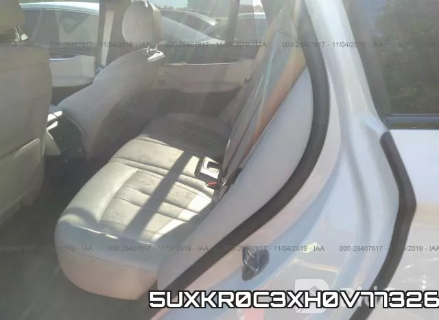 5UXKR0C3XH0V77326_8.webp