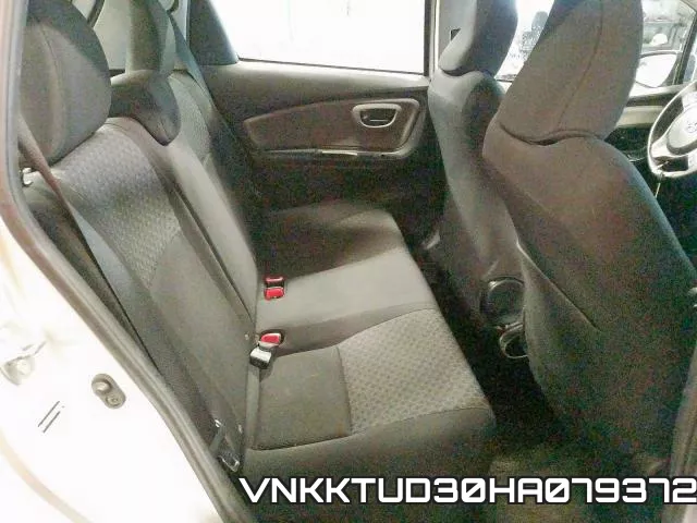 VNKKTUD30HA079372_6.webp