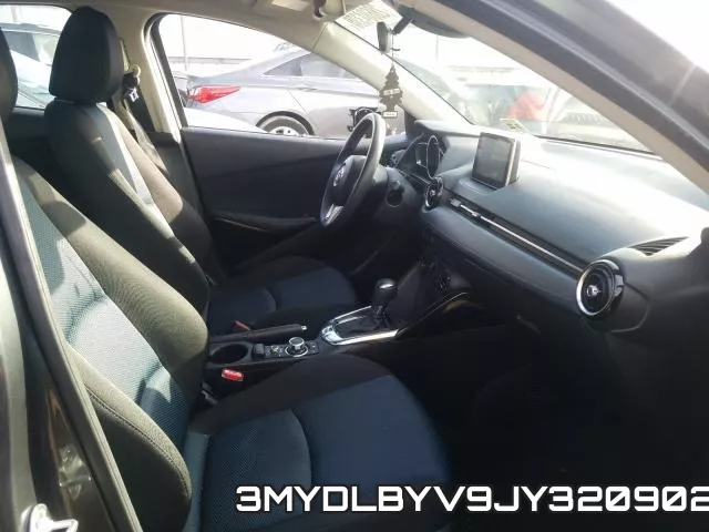 3MYDLBYV9JY320902