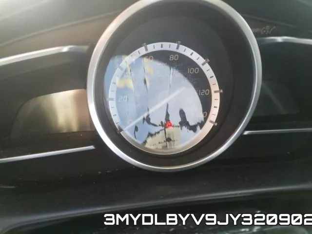 3MYDLBYV9JY320902_8.webp