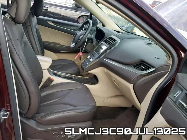 5LMCJ3C90JUL13025_5.webp