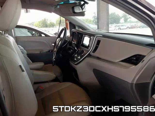 5TDKZ3DCXHS795586_5.webp