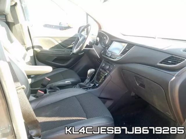 KL4CJESB7JB679285_5.webp