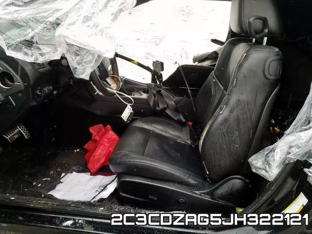 2C3CDZAG5JH322121_5.webp
