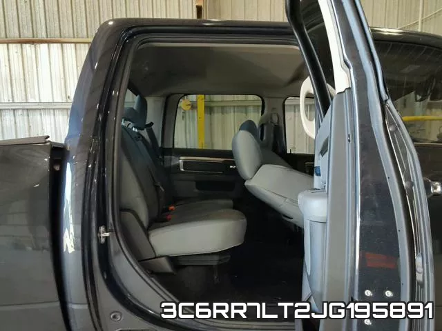 3C6RR7LT2JG195891_6.webp