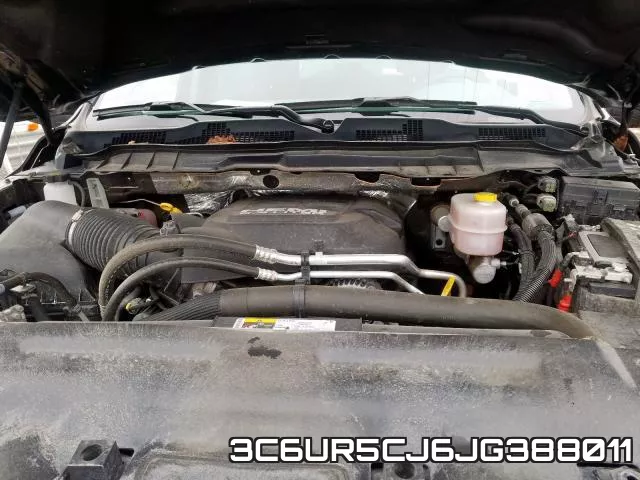 3C6UR5CJ6JG388011
