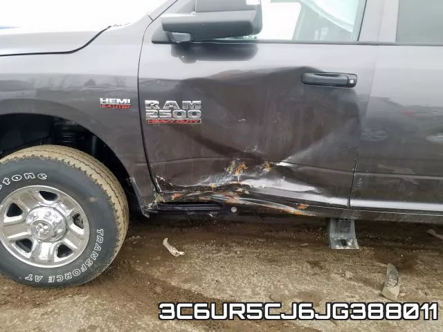 3C6UR5CJ6JG388011