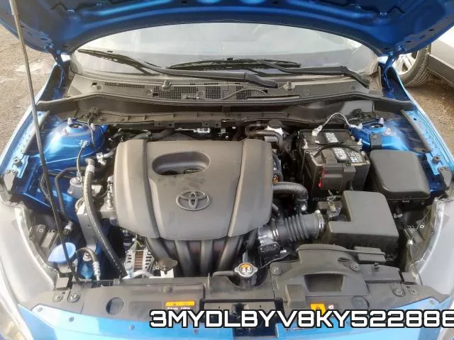 3MYDLBYV8KY522888_7.webp
