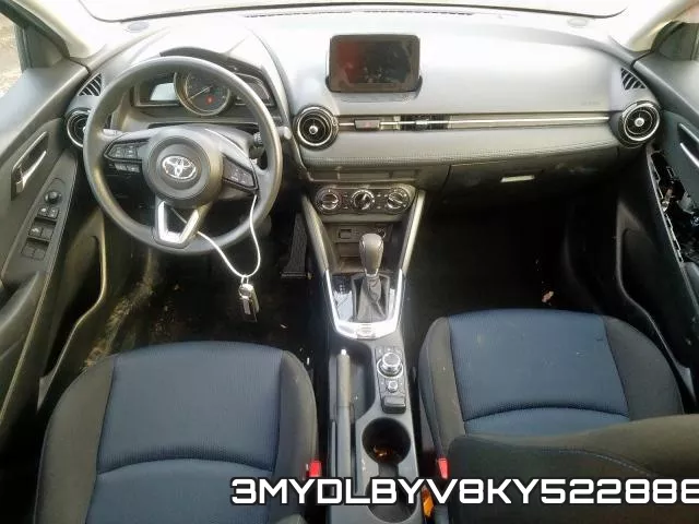 3MYDLBYV8KY522888_9.webp