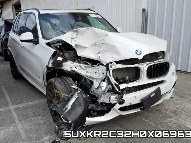 5UXKR2C32H0X06963_1.webp