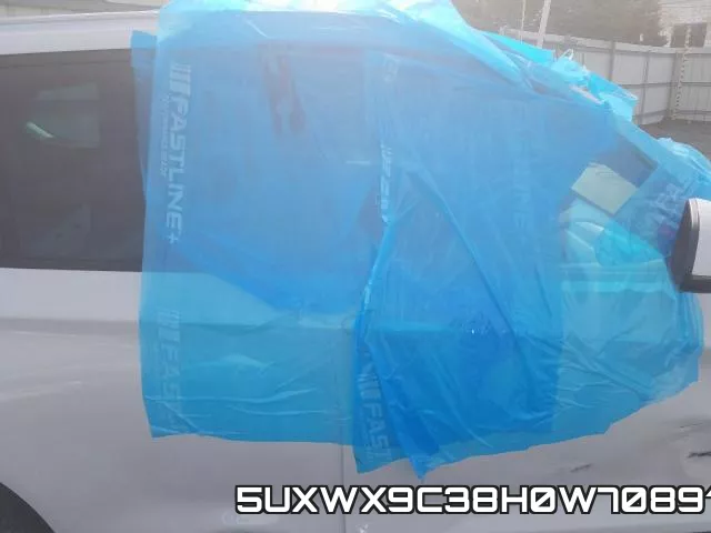 5UXWX9C38H0W70891_6.webp