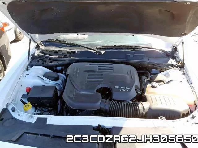 2C3CDZAG2JH305650_7.webp