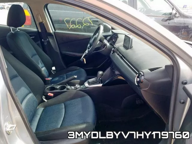3MYDLBYV7HY179760_5.webp
