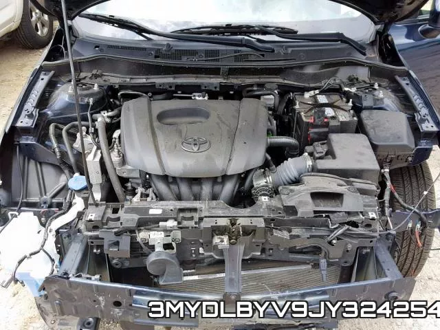 3MYDLBYV9JY324254_7.webp