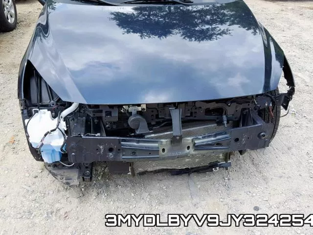 3MYDLBYV9JY324254_9.webp