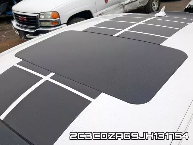 2C3CDZAG9JH131754_9.webp