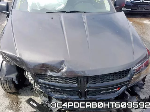 3C4PDCAB0HT609592_7.webp