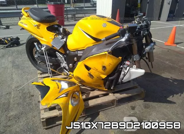 JS1GX72B9D2100958