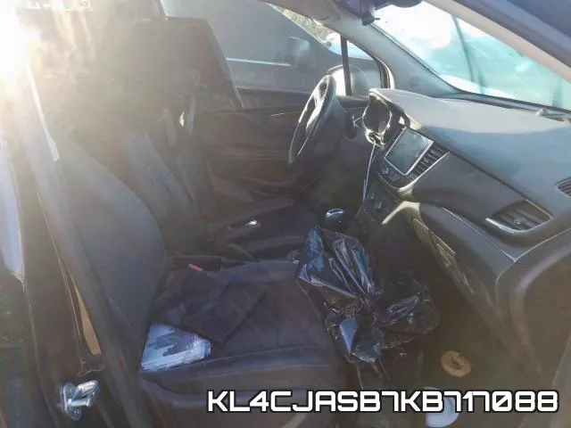 KL4CJASB7KB717088_5.webp