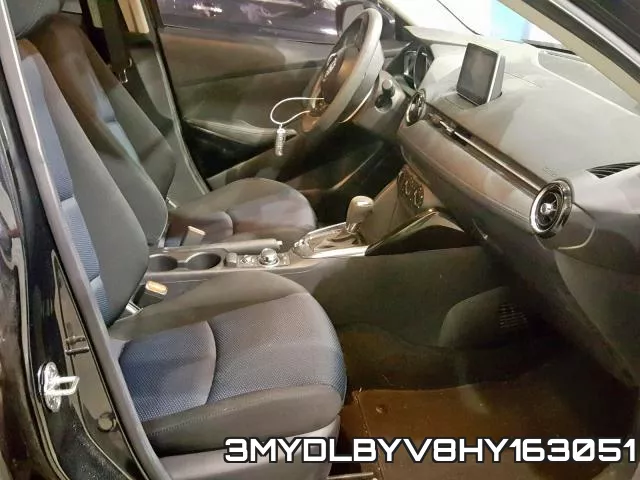 3MYDLBYV8HY163051_5.webp