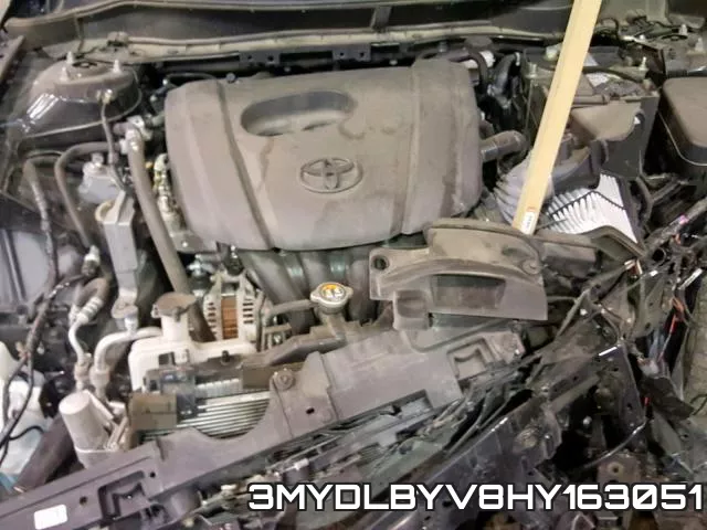 3MYDLBYV8HY163051_7.webp