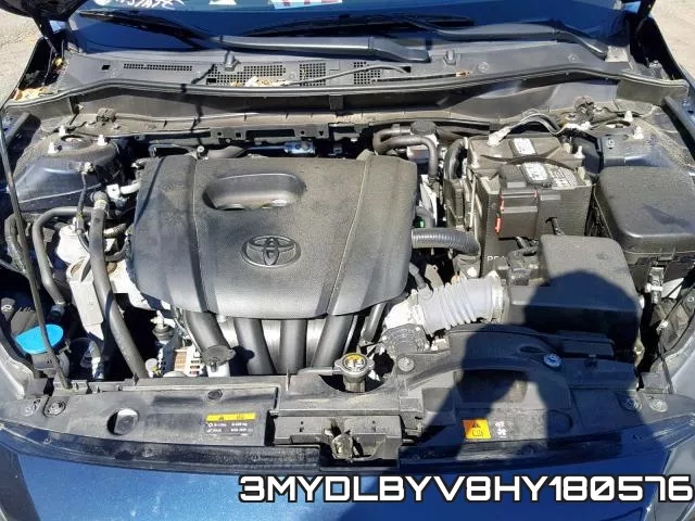3MYDLBYV8HY180576_7.webp