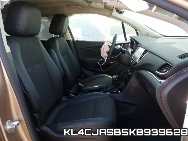 KL4CJASB5KB939628_5.webp