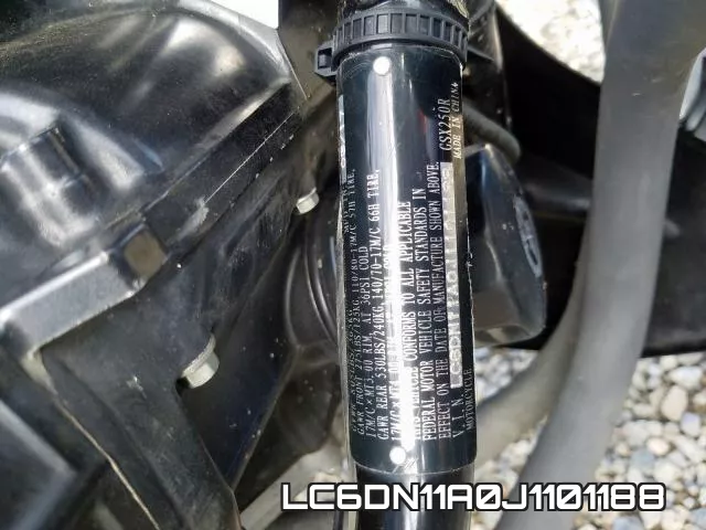 LC6DN11A0J1101188_10.webp