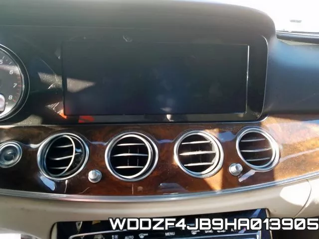 WDDZF4JB9HA013905_9.webp