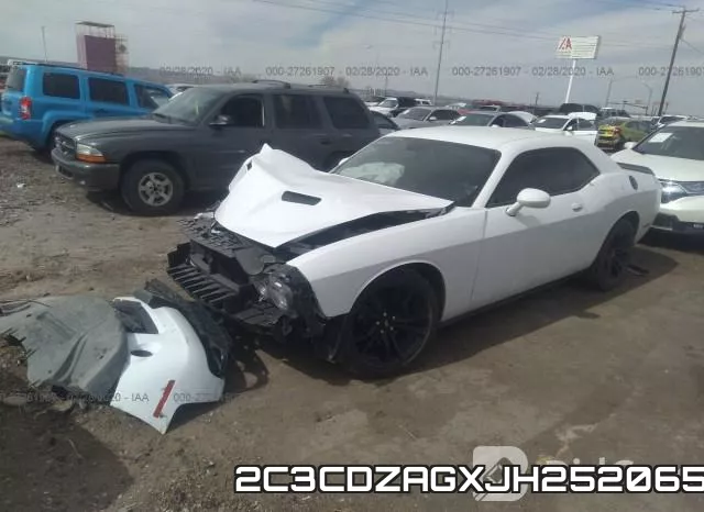 2C3CDZAGXJH252065_2.webp